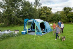 Coleman Castle Pines 4 BlackOut Tent (2022) 13 Coleman Castle Pines 4 BlackOut Tent (2022) -Camping Store lif 2000037062 1