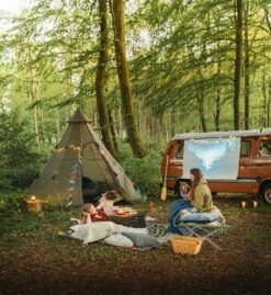 Easy Camp Moonlight Tipi Tent -Camping Store moonlight tipi 2